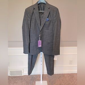 San Burberry wool suit NWT size 56 EU jacket 52 EU pants boutique charcoal gray